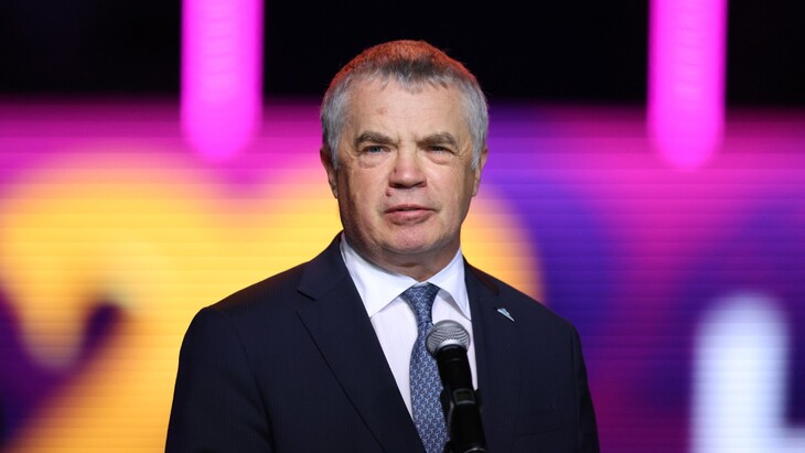 Александр Медведев