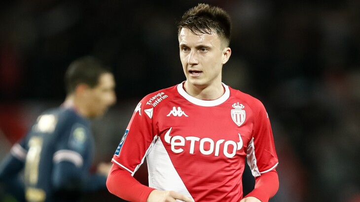 Александр Головин