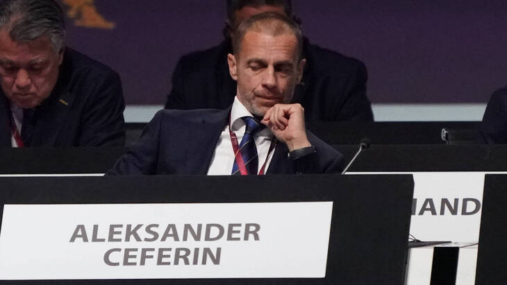 Александер Чеферин