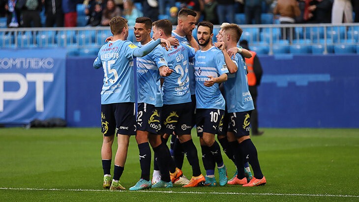 Крылья Советов 