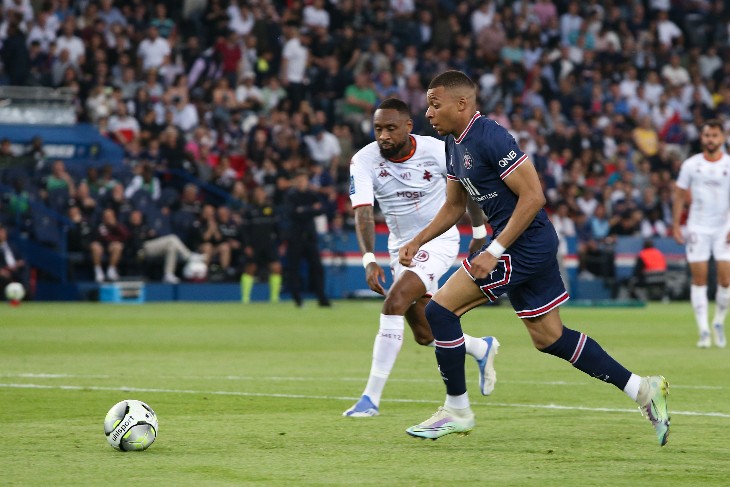 Мбаппе затмил «Метц»