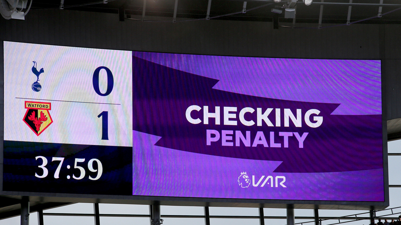 В АПЛ уменьшилось количество пенальти благодаря VAR
