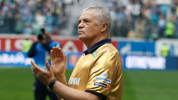 Александр Медведев