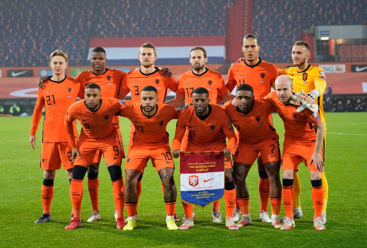 Сборная Нидерландов перед матчем с Норвегией
