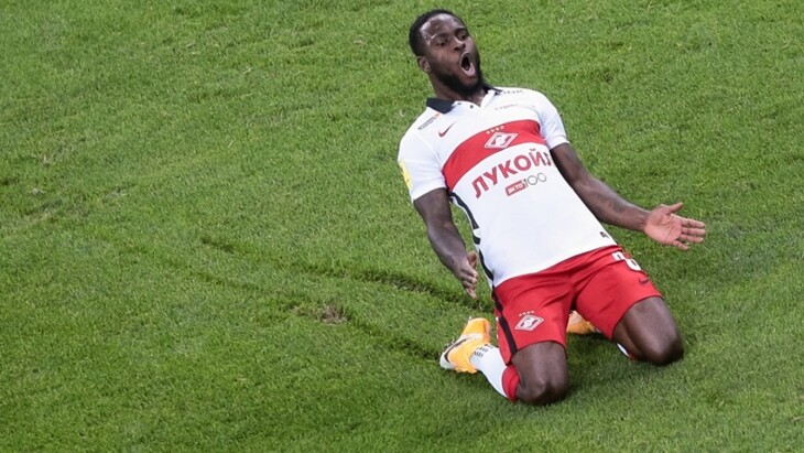 Виктор Мозес