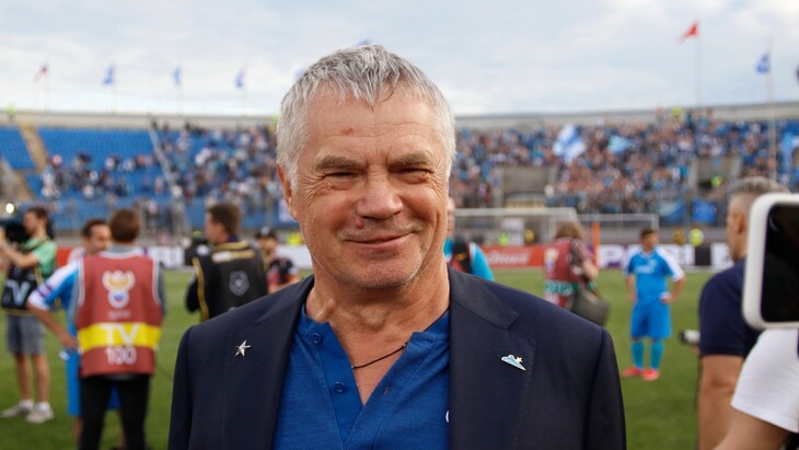 Александр Медведев