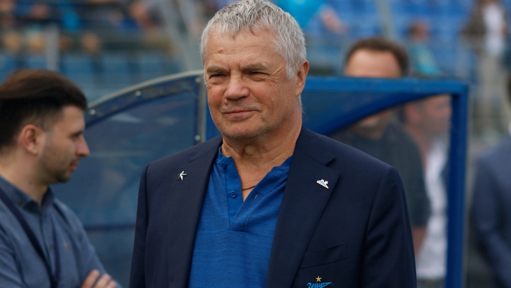 Александр Медведев