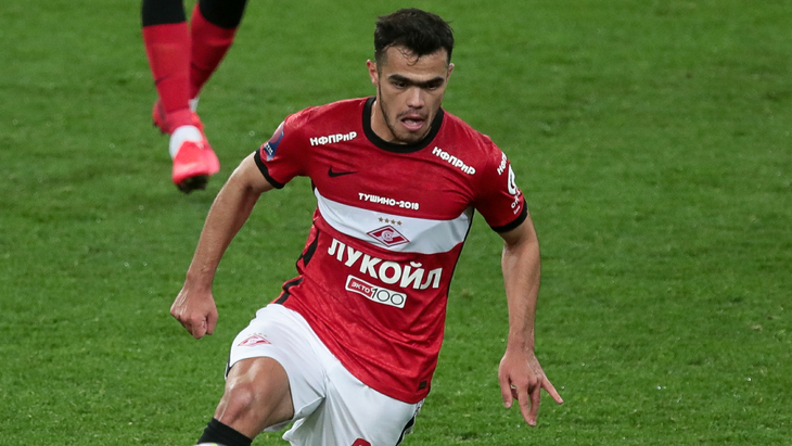 Остон Урунов