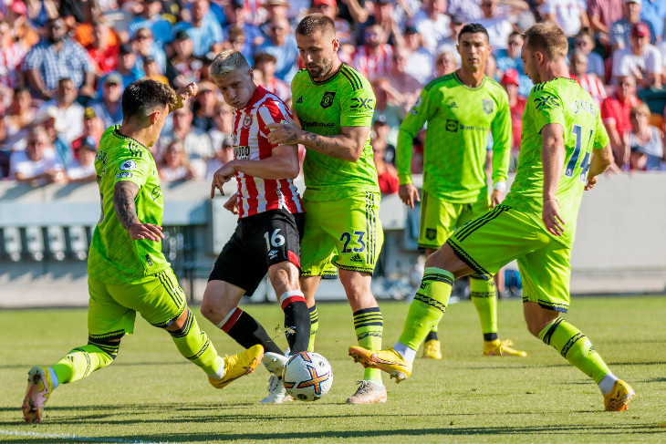 «Брентфорд» — «Манчестер Юнайтед»