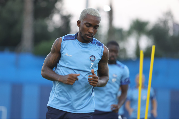 Генри Оньекуру