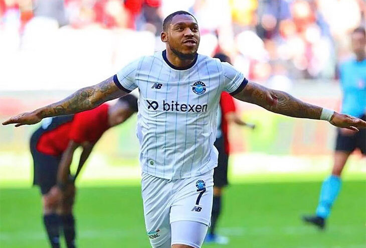 Бритт Ассомбалонга