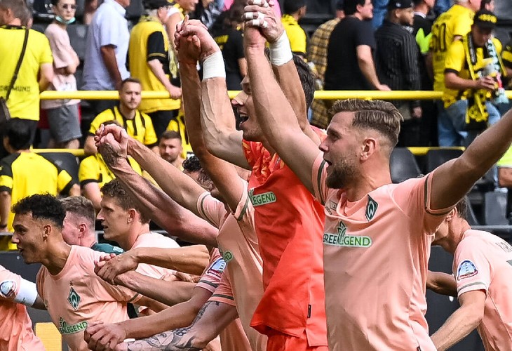 Бременские музыканты празднуют волевую победу