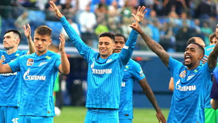 «Зенит» празднует победу над «Торпедо»