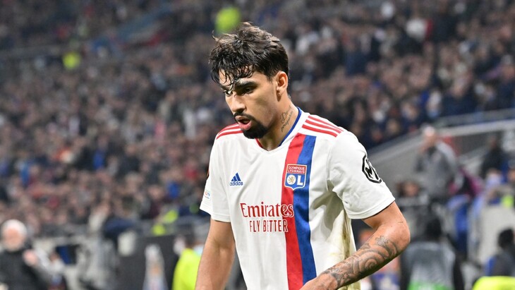 Лукас Пакета