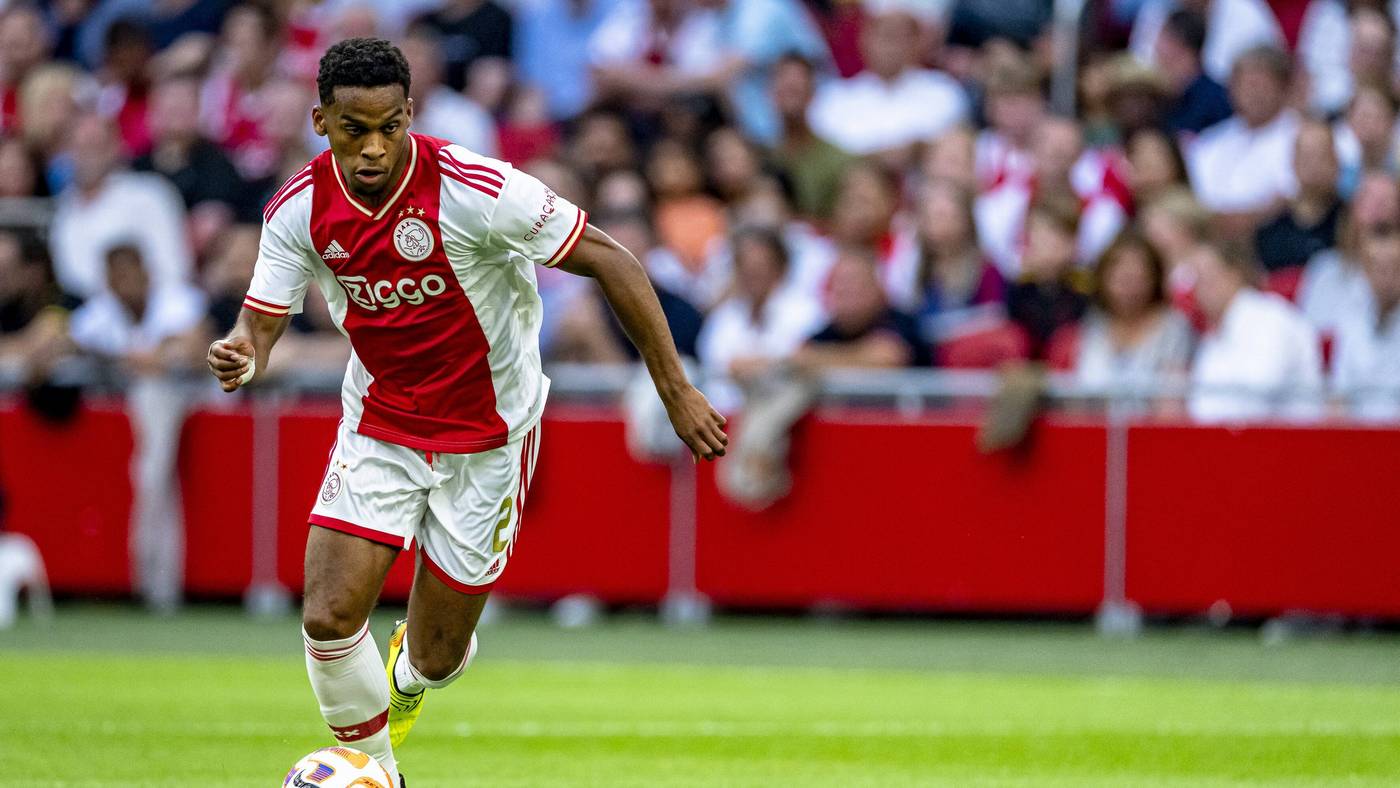 Юрриен Тимбер