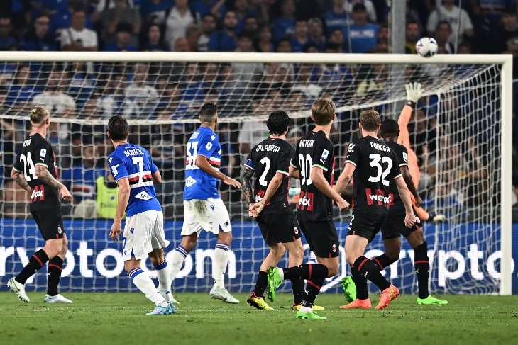 Джуричич попадает в перекладину