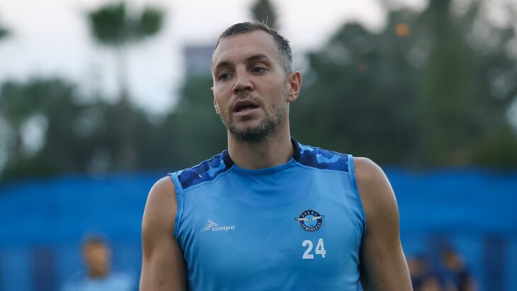 Артем Дзюба