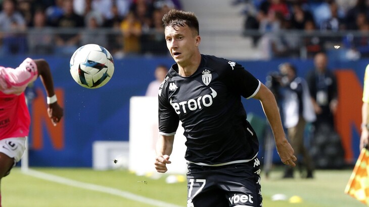 Александр Головин