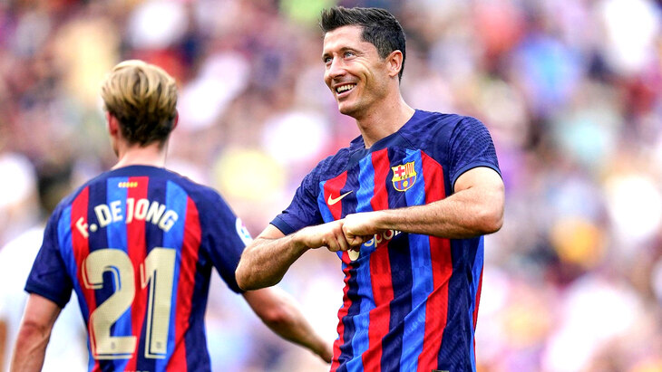 Френки де Йонг и Роберт Левандовский