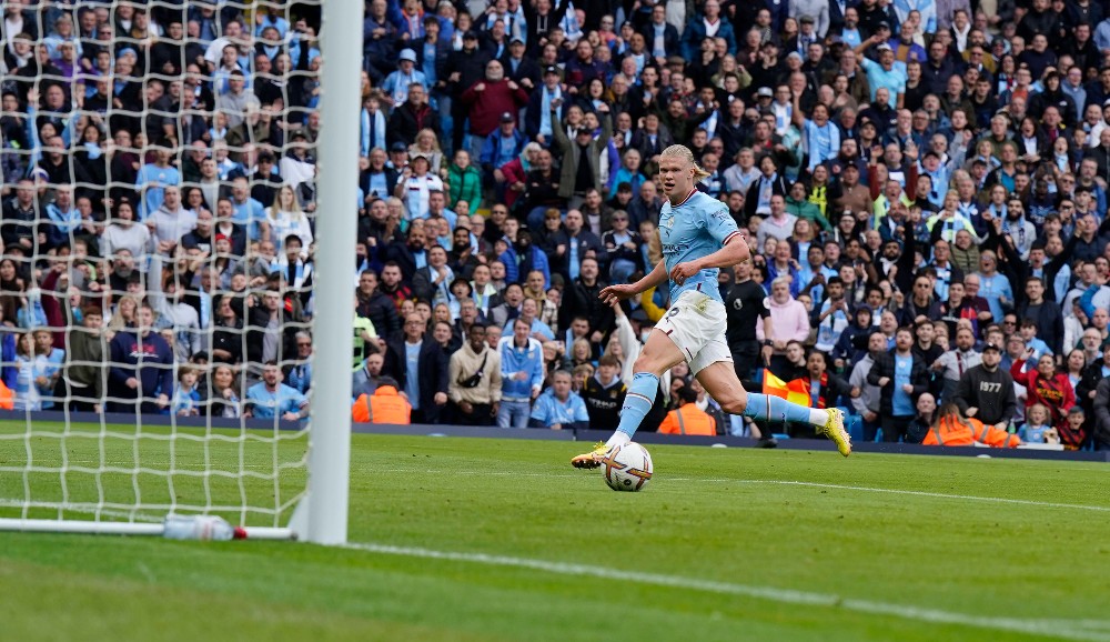 Холланд открывает счет