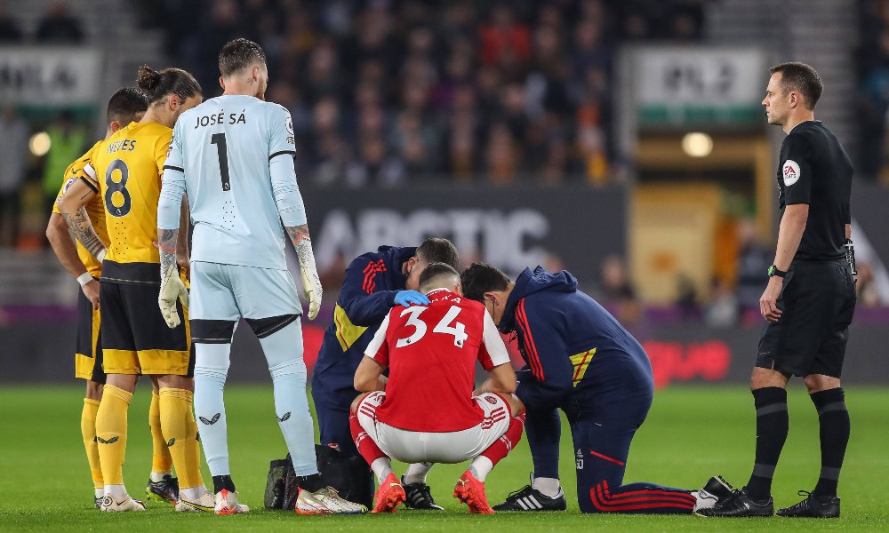 Джака получает повреждение