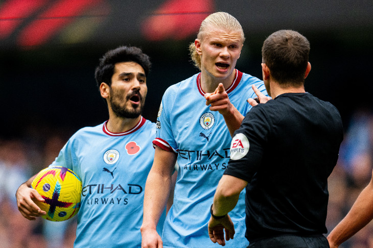 Илкай Гюндоган и Холанн