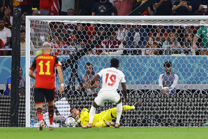 Тибо Куртуа