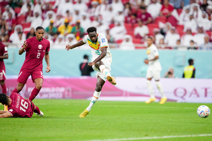 Диа открывает счет