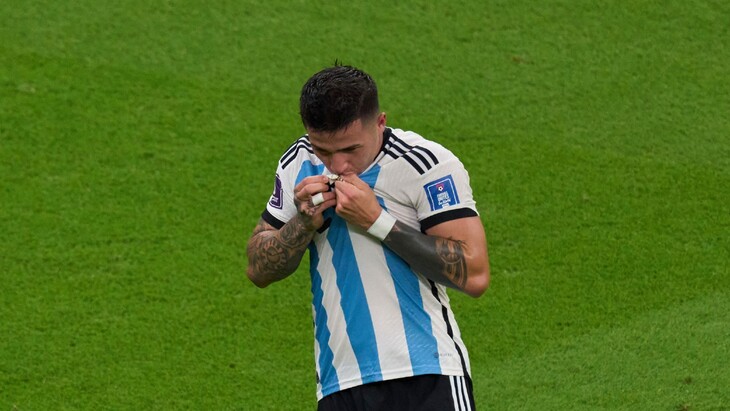 Энцо Фернандес