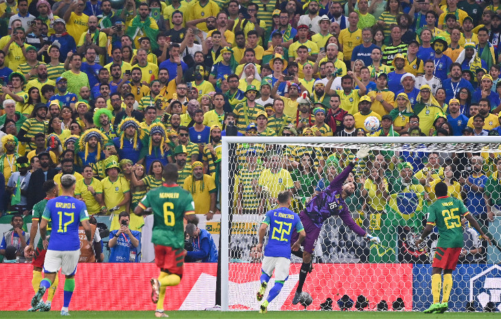 Дэвис Эпасси