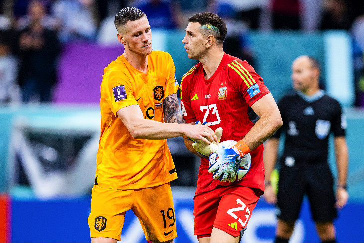 Эмилиано Мартинес