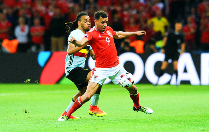 Хэл Робсон-Кану