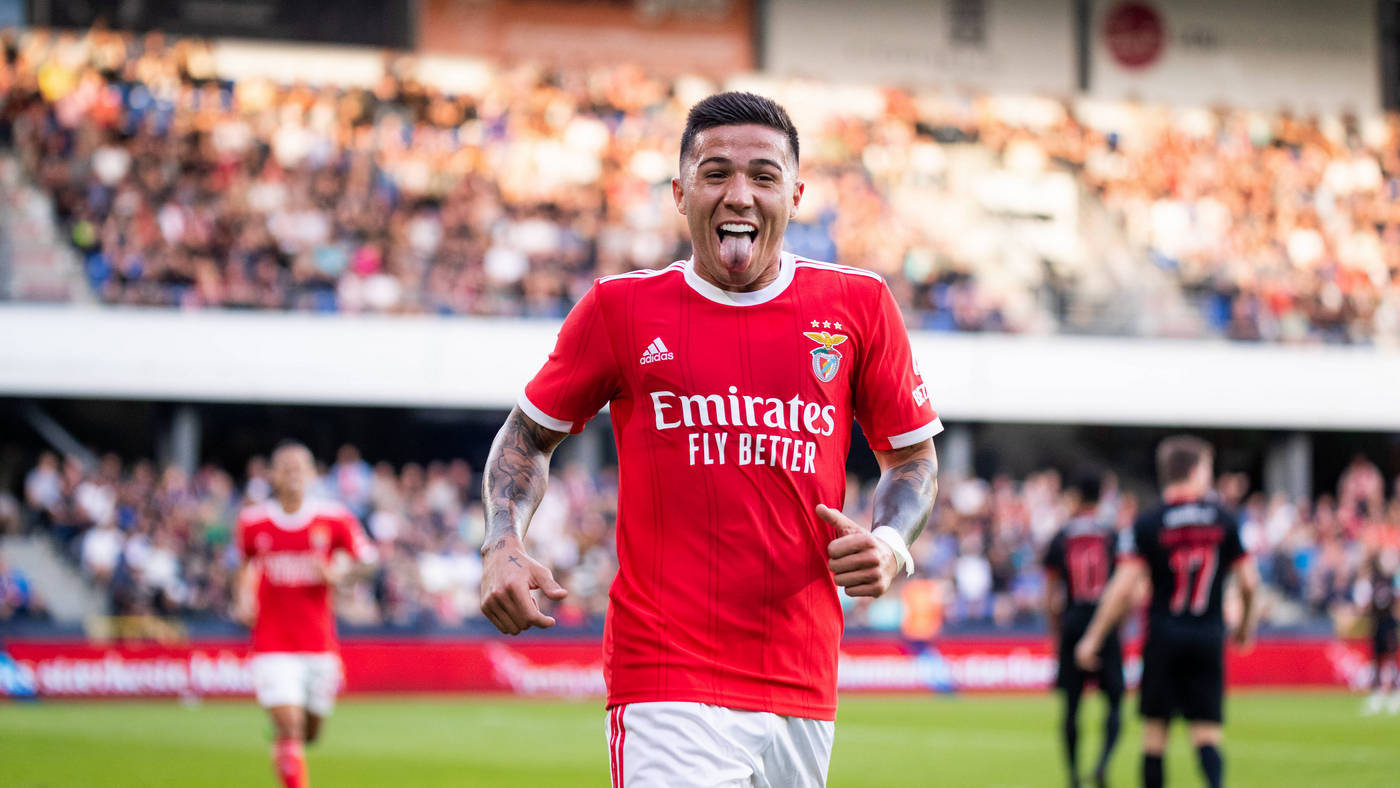 Энцо Фернандес