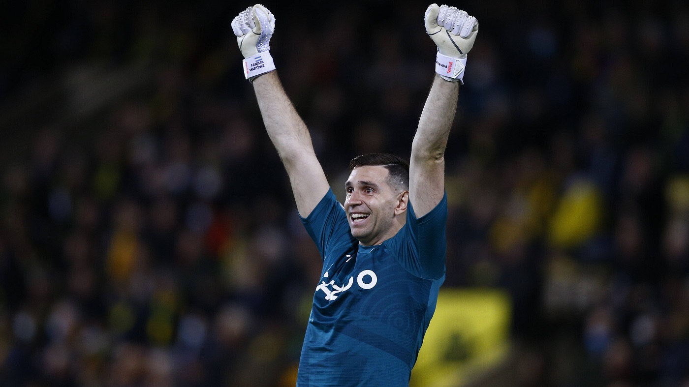 «Астон Вилла» активно помогла становлению Эмилиано Мартинеса