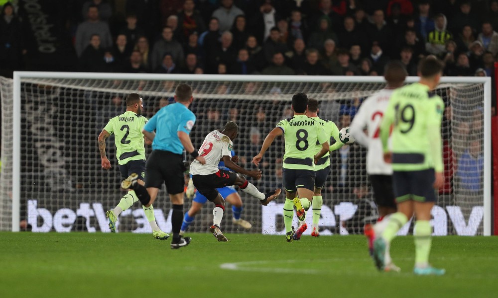 Дженепо удваивает преимущество Саутгемптона