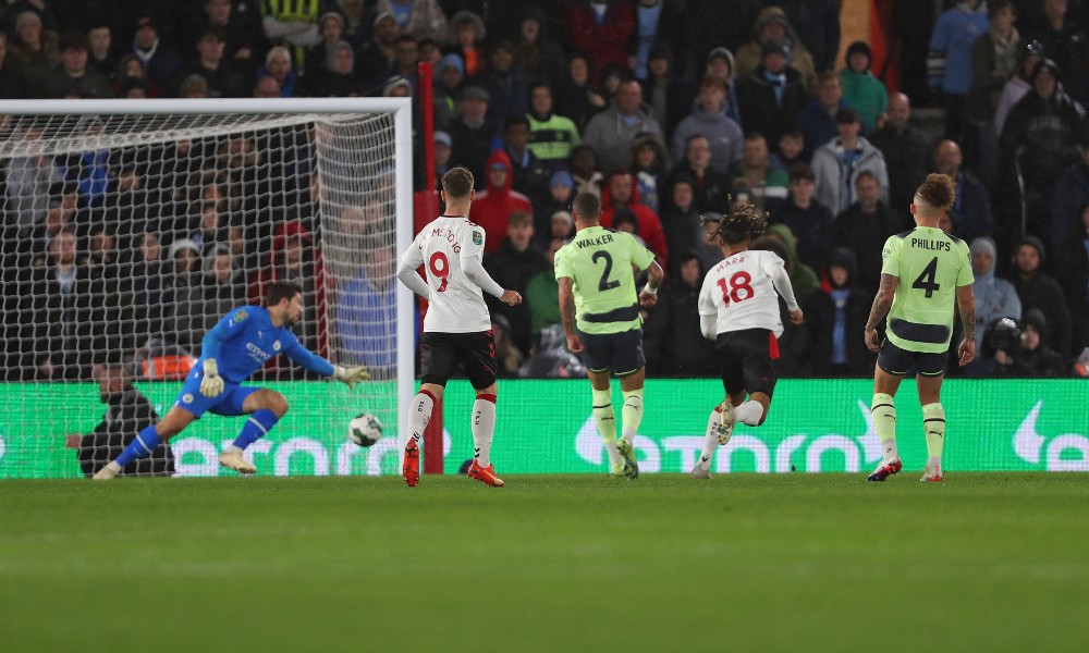 Мара открывает счет