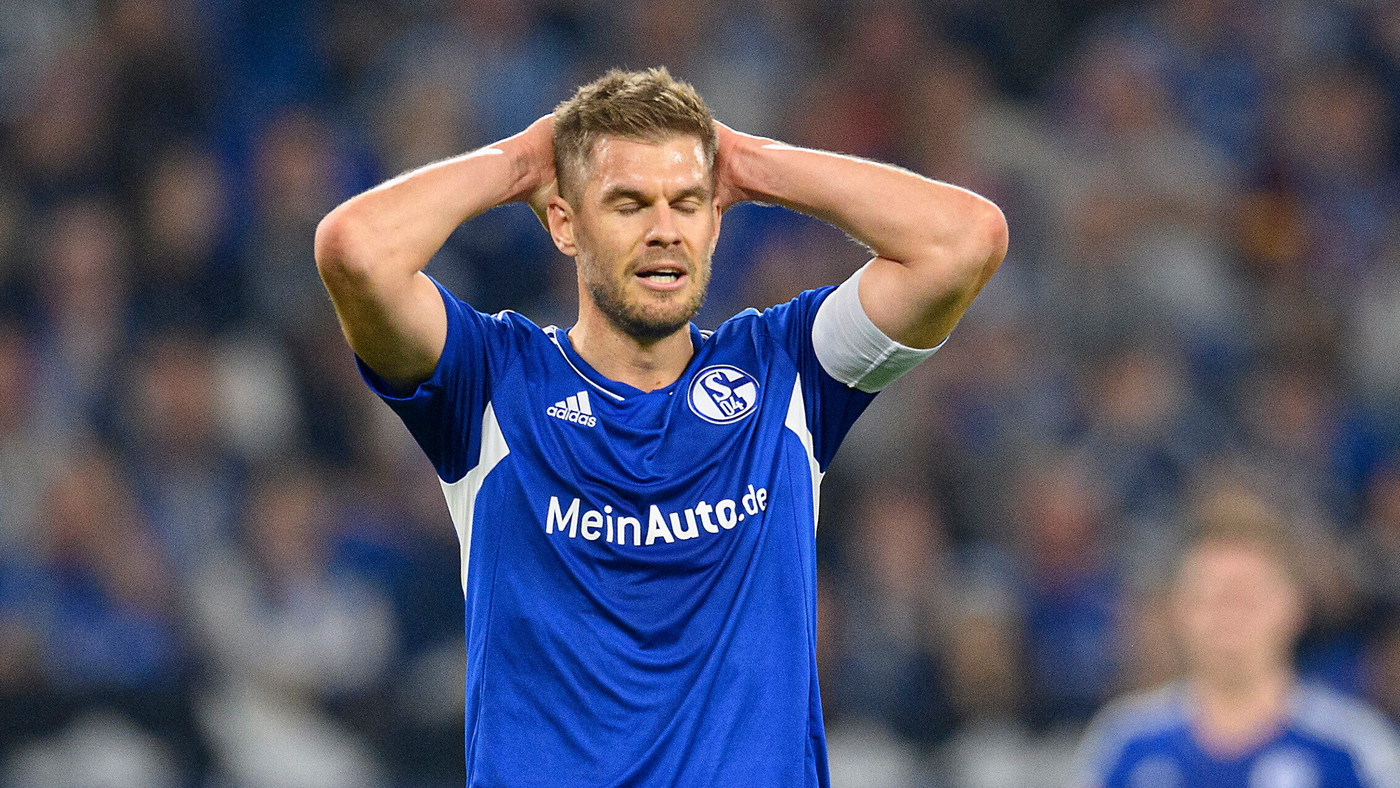 «Шальке» набрал лишь девять очков в 15 турах Бундеслиги 