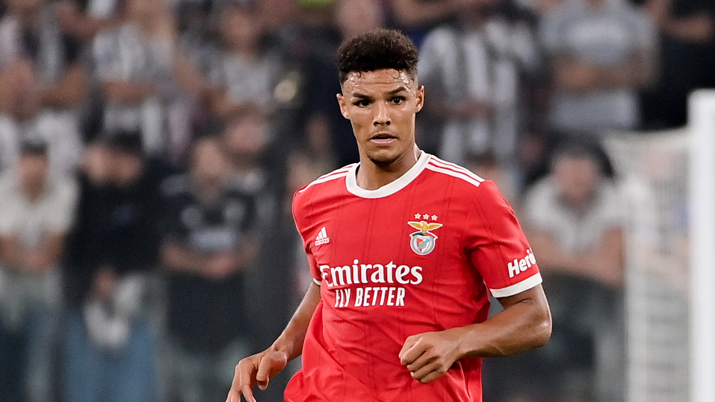 Александер Ба