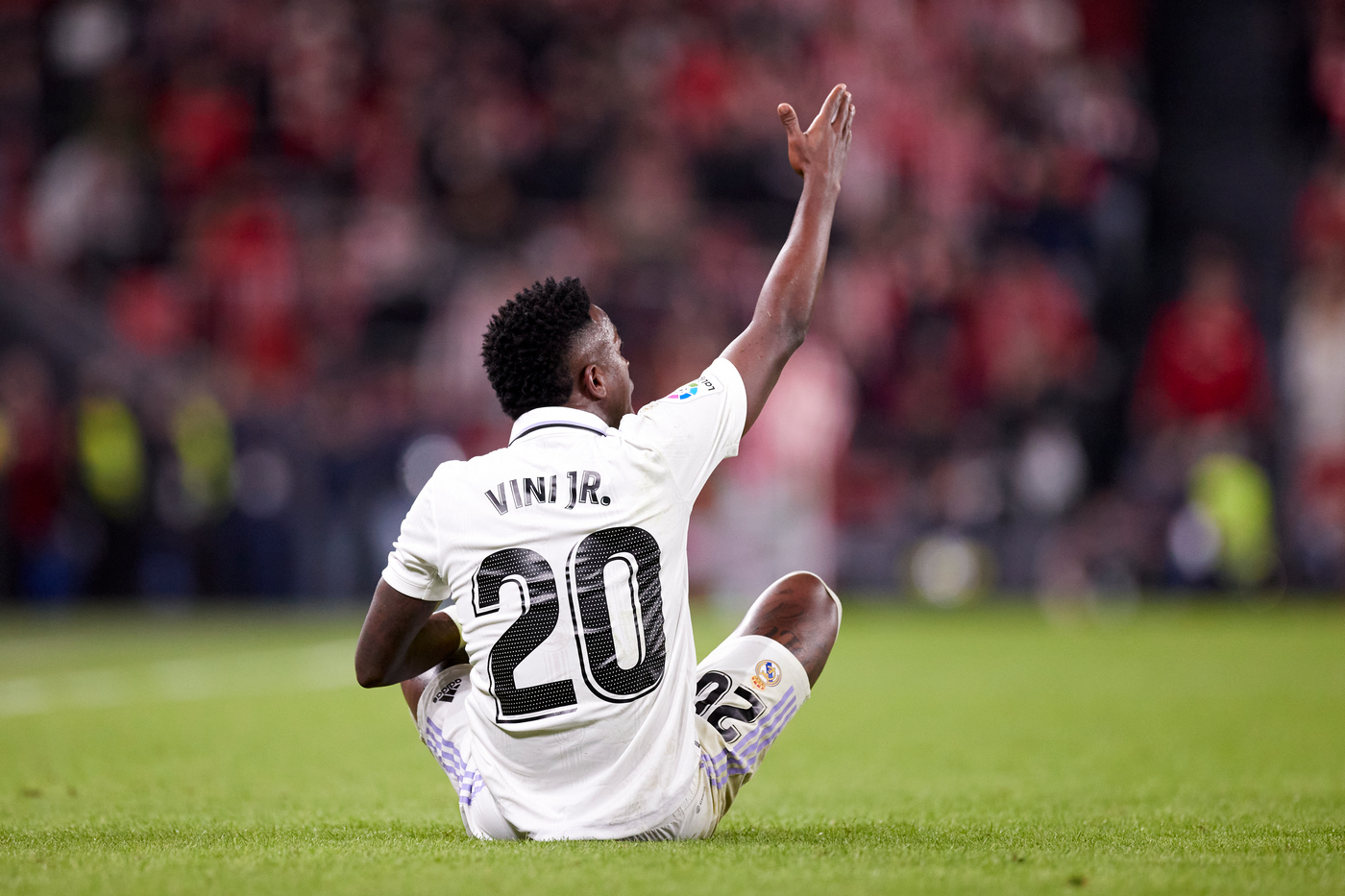 Винисиус Жуниор