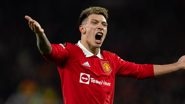 Лисандро Мартинес