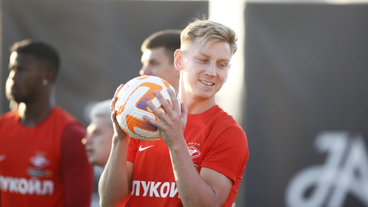 Наиль Умяров