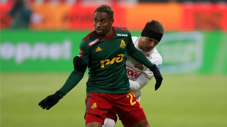 Франсуа Камано