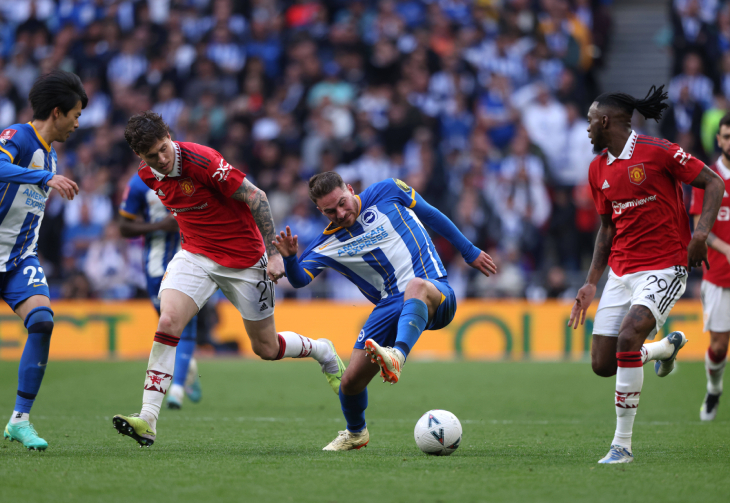 «МЮ» — «Брайтон»