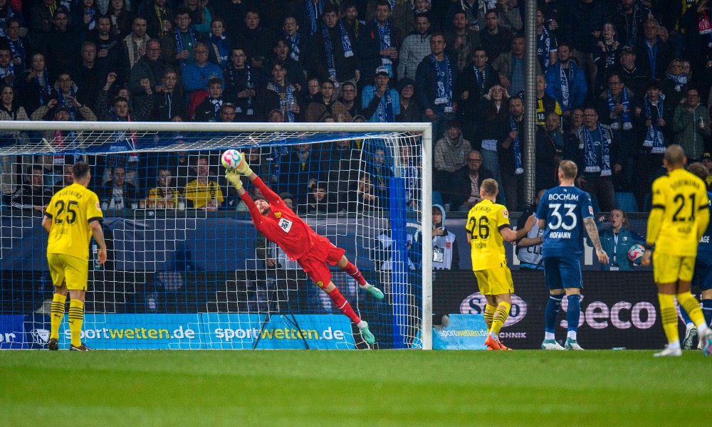 Лосилла открывает счет