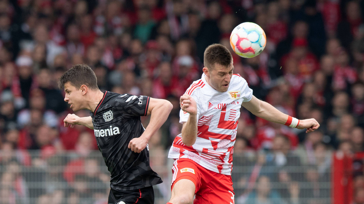 «Юнион» — «Байер»