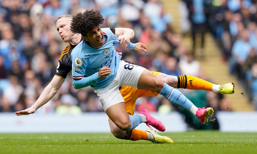 Фрагмент матча Манчестер Сити — Лидс