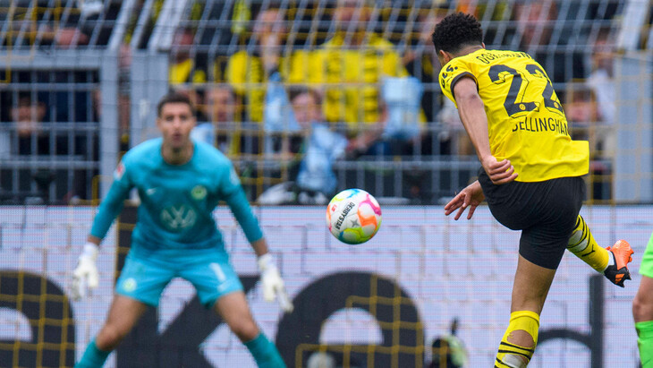 Фрагмент матча «Боруссия» Дортмунд — «Вольфсбург»