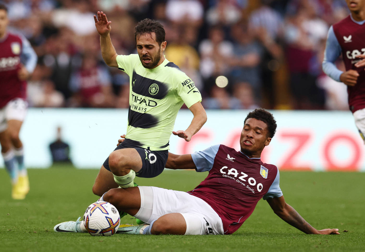 Бубакар Камара против Бернарду Силвы