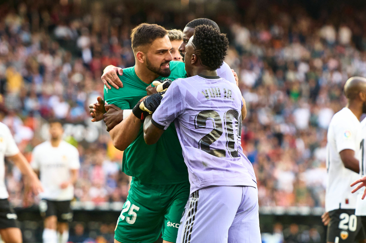 Винисиус в матче с «Валенсией»