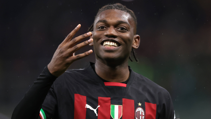 Рафаэл Леау